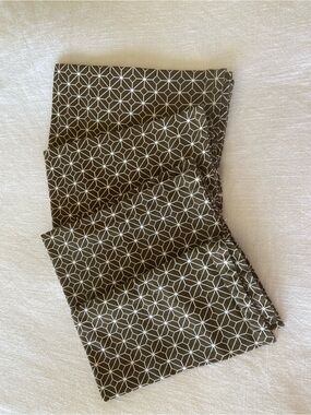 4-Pack New Brown Geometric Fabric Napkins, Reusable Modern Style Dwell studio